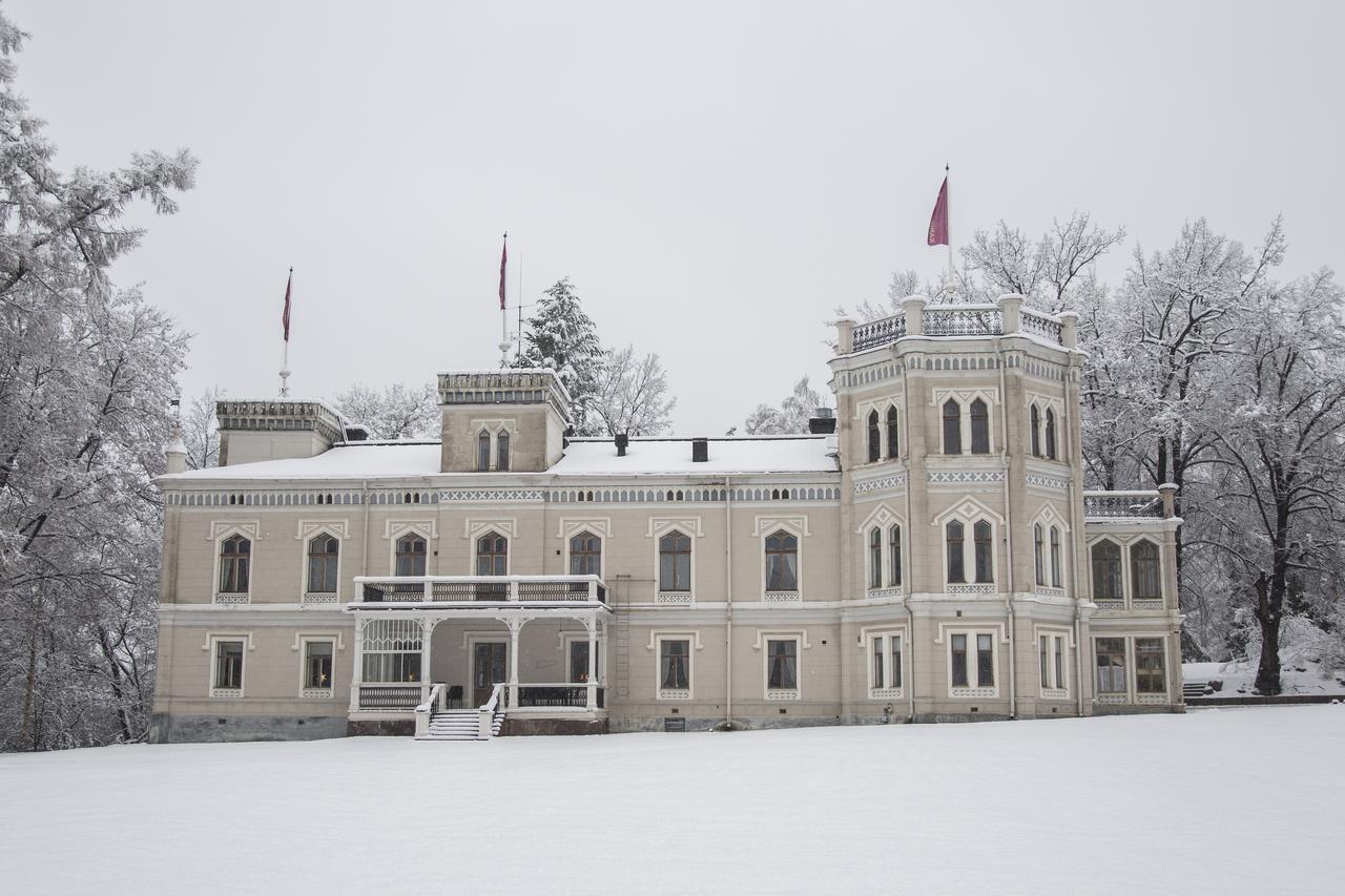 Kartanohotelli Karhulan Hovi Kotka Bagian luar foto